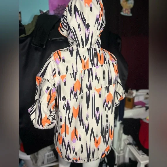Volcom Orange and Black Patterned Jacket - Picture 3 of 6